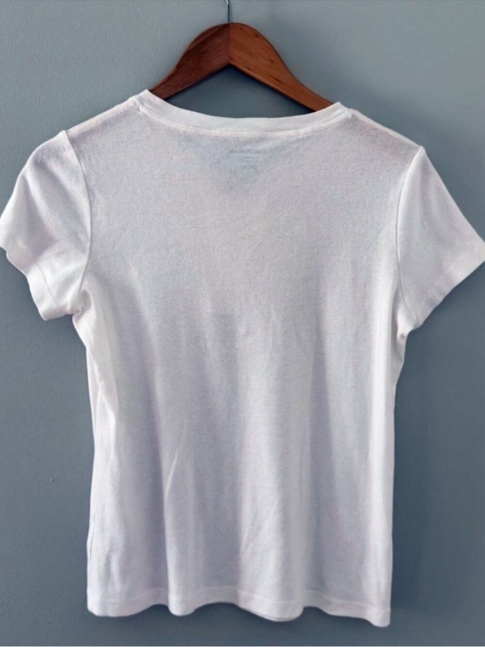 Croft & Barrow White Henley Top Floral Embroidery Button Placket Casual T‑Shirt - Picture 2 of 2